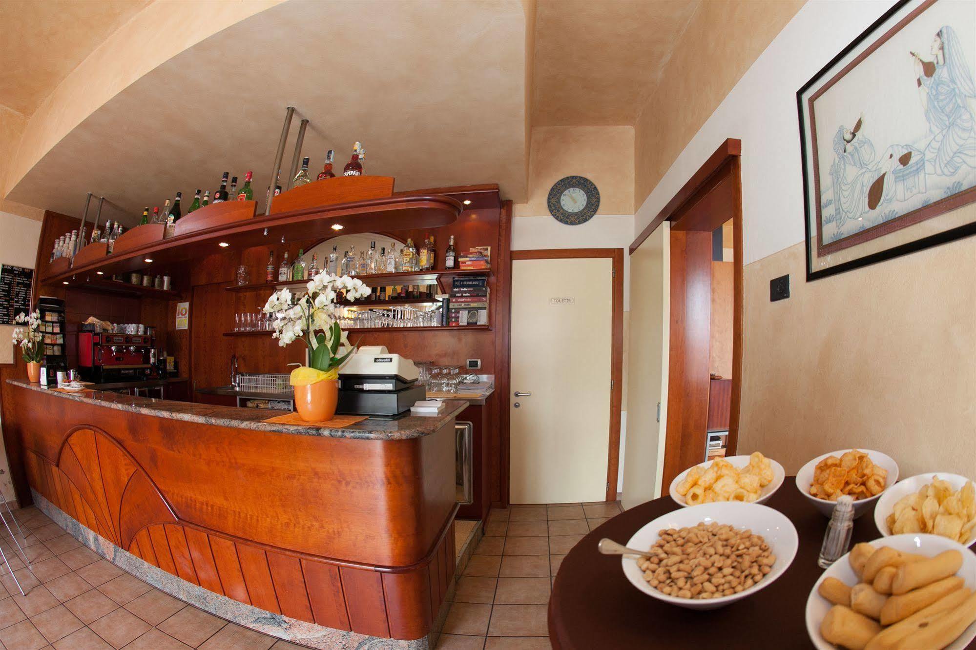 Hotel Pinamonte Costermano sul Garda Exterior foto